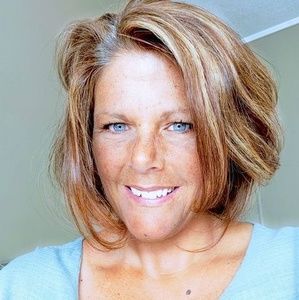 Meet your Posher, Lindsay